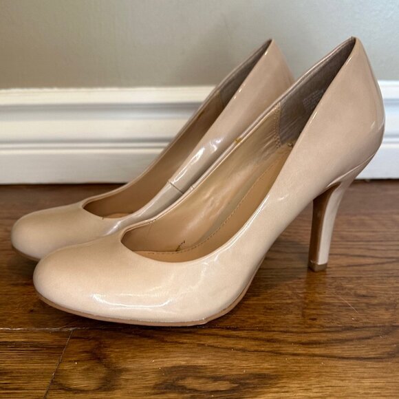 Mootsies Tootsies Patent Heels, Nude - Size 8 - Picture 1 of 10